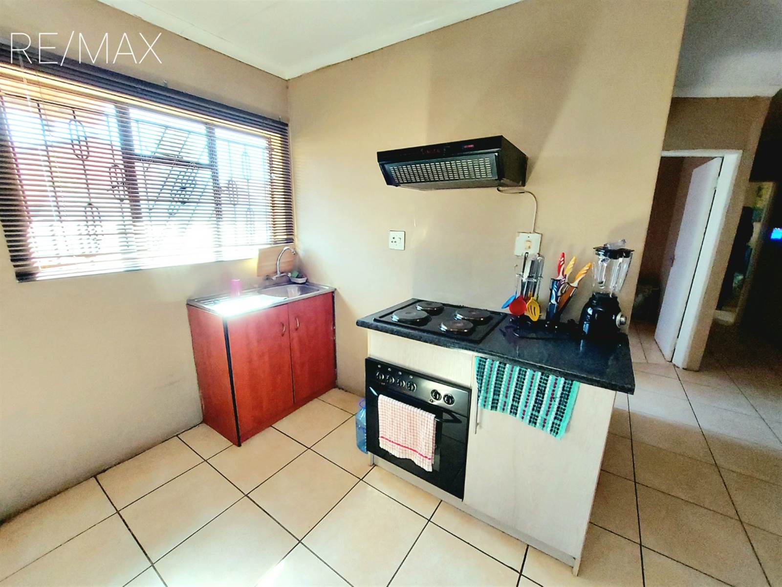 3 Bed House in Mmabatho unit 13 photo number 13