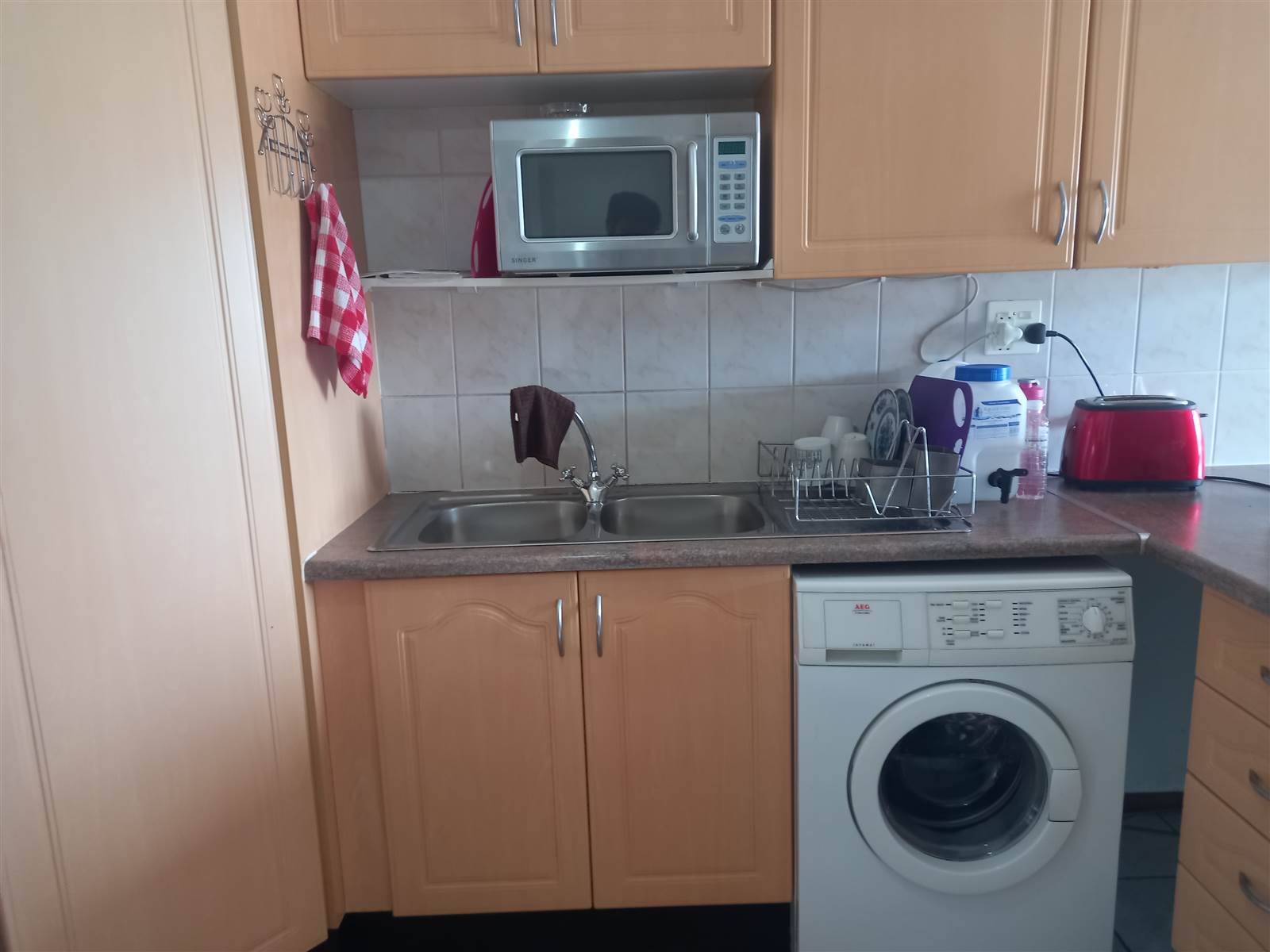 2 Bed Apartment in Dowerglen and Ext photo number 5