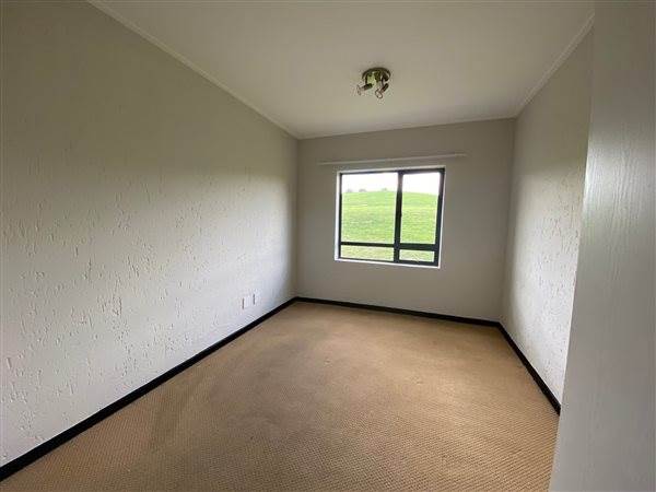 1 Bed Simplex in North Riding photo number 9