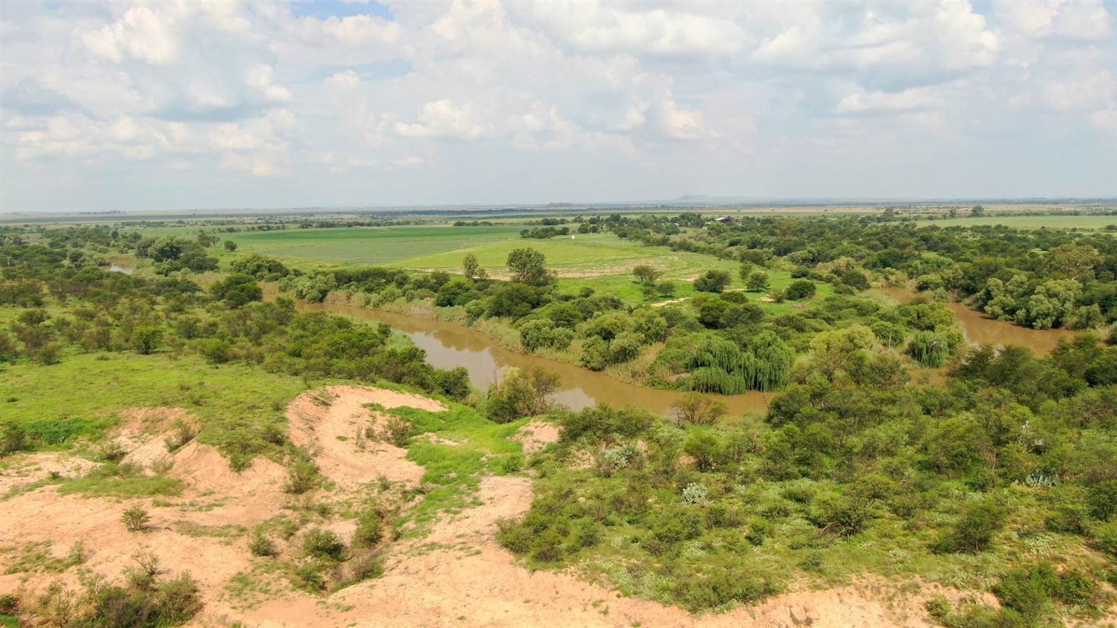 10 ha Land available in Bloemfontein Rural photo number 3
