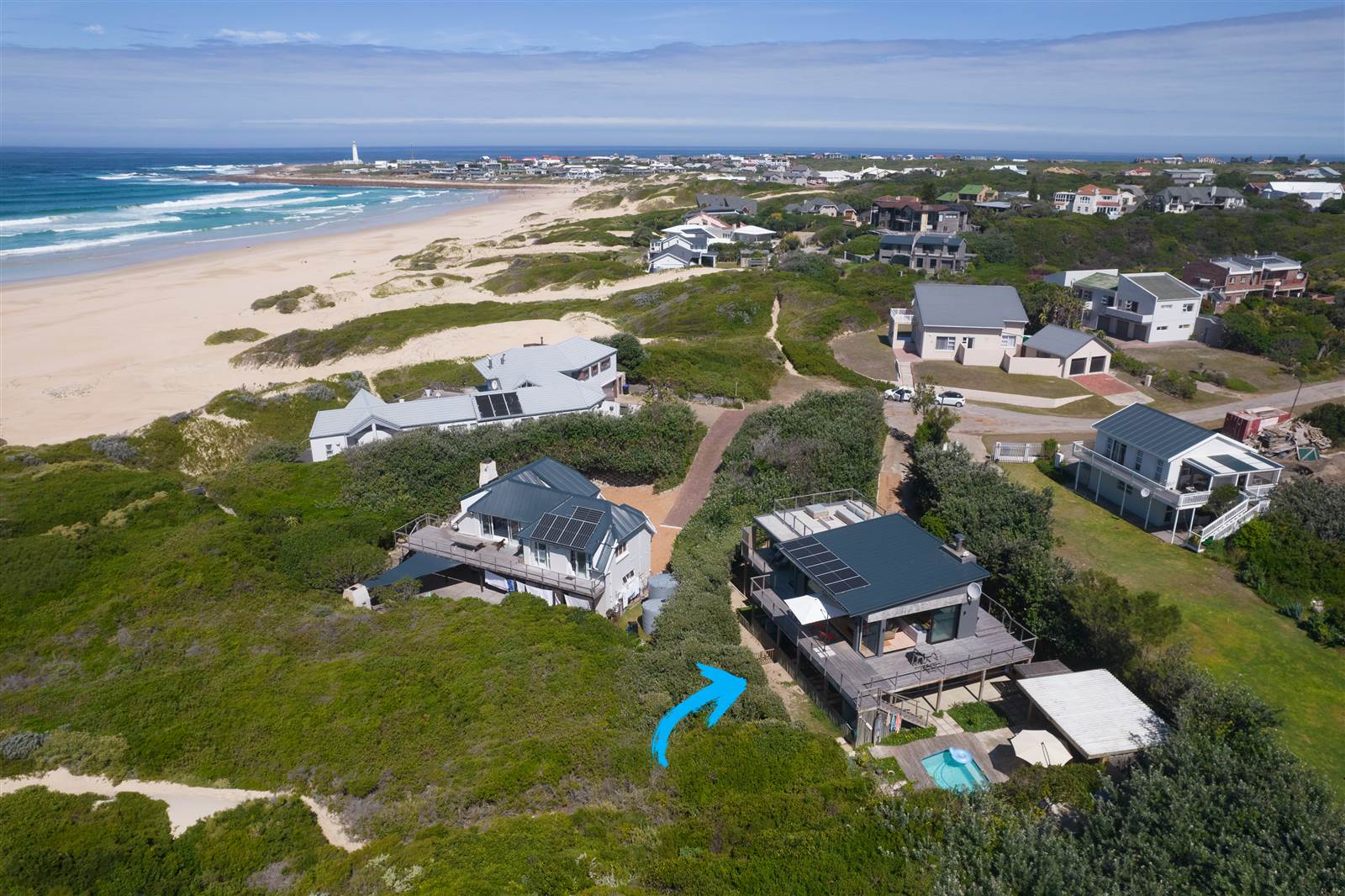 4 Bed House in Cape St Francis photo number 2