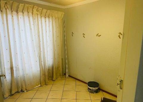 2 Bed House in Witbank Central photo number 5
