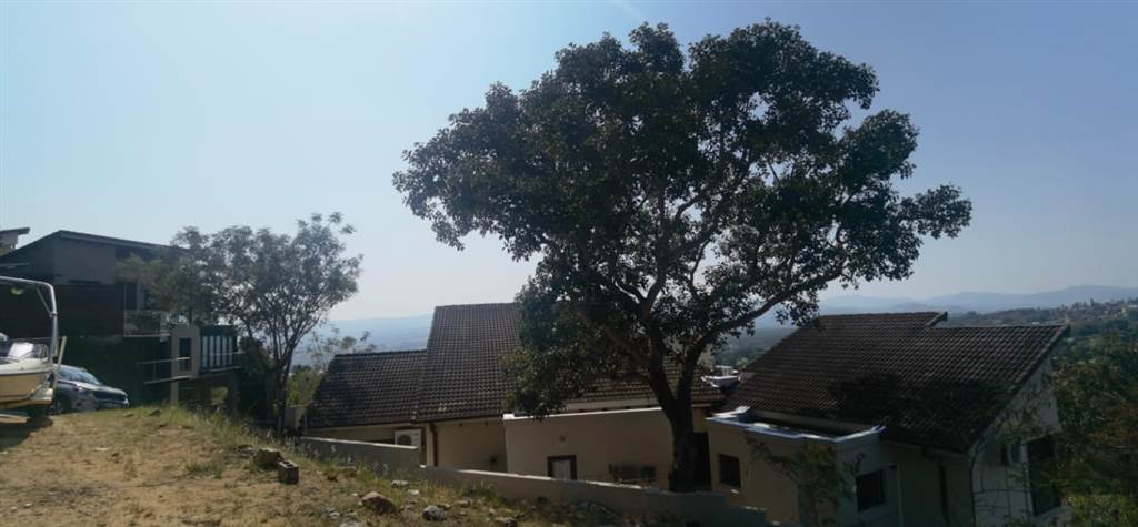 839 m² Land available in Matumi Estate photo number 11
