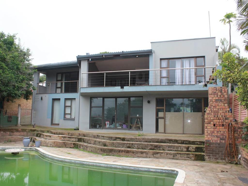 4 Bed House in Umkomaas photo number 1