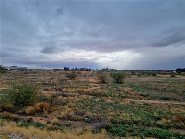 9 m² Land available in Upington