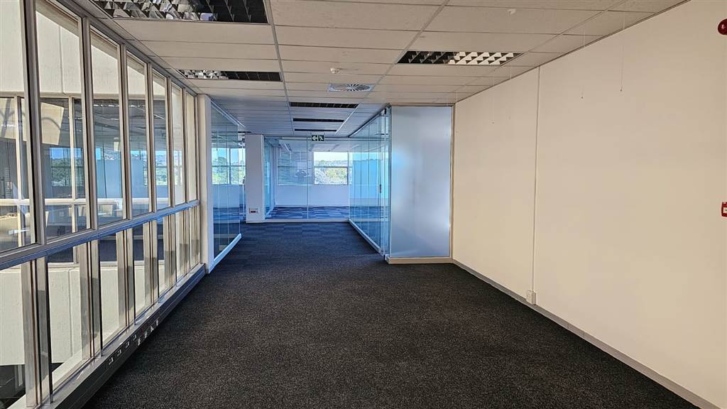 497  m² Office Space in Bedfordview photo number 11