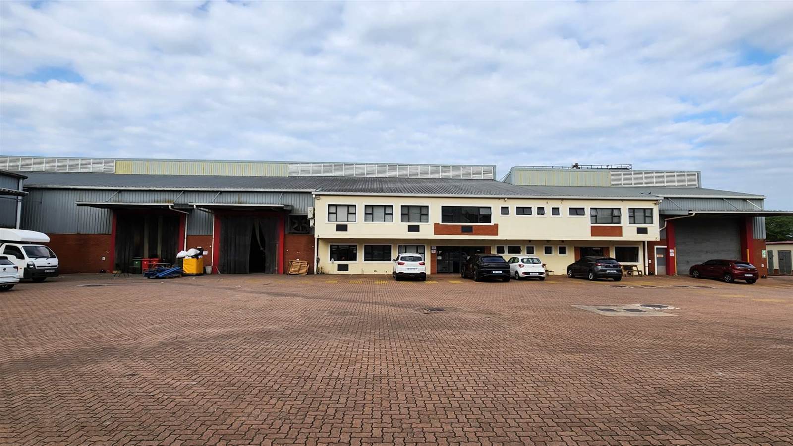1649  m² Industrial space in Mt Edgecombe photo number 1