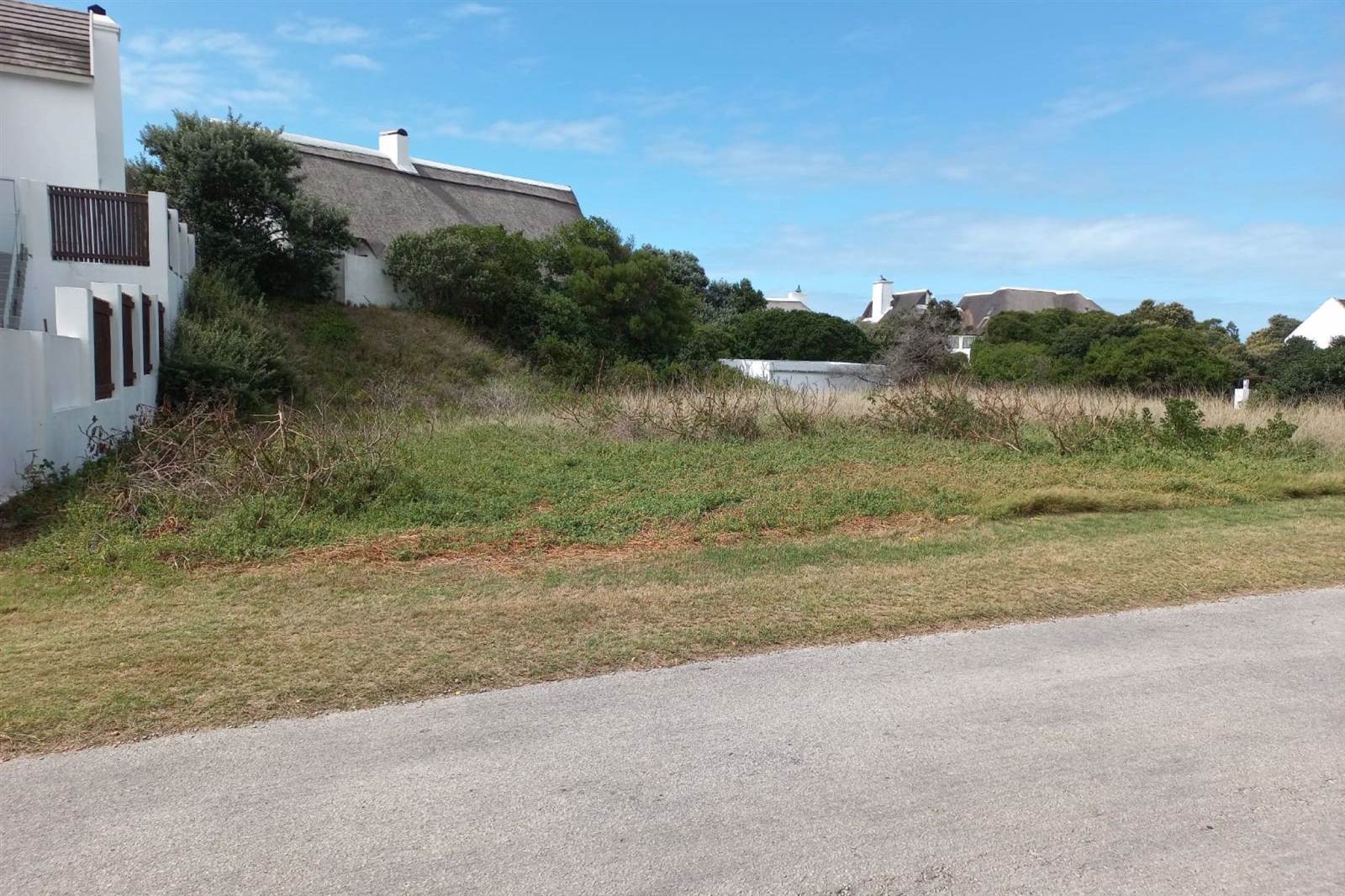 1015 m² Land available in St Francis Bay photo number 6