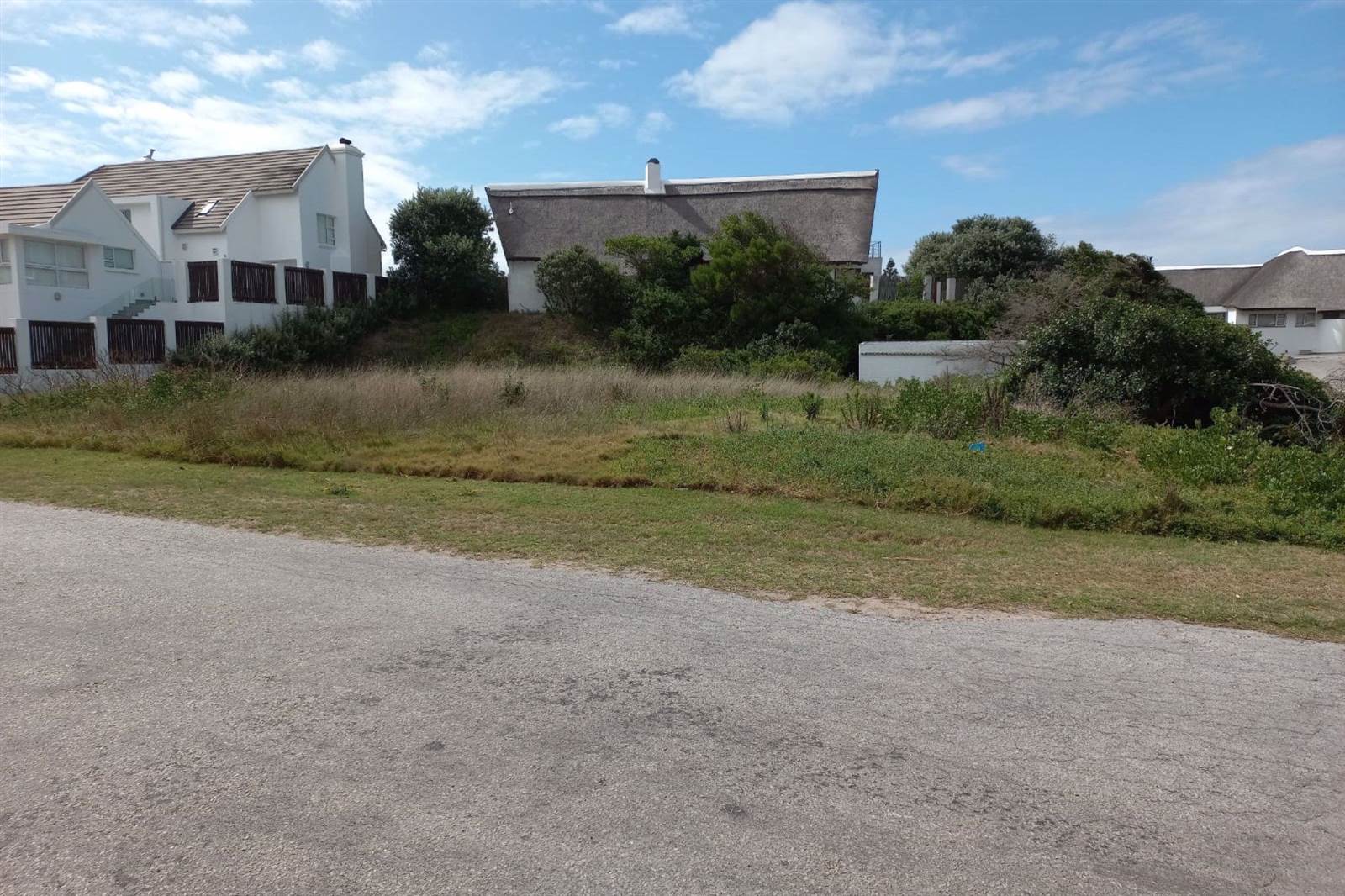 1015 m² Land available in St Francis Bay photo number 7