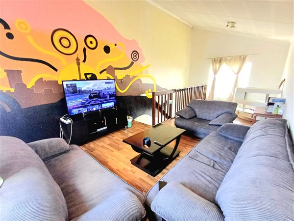 3 Bedroom Townhouse 3 Bedroom Townhouse