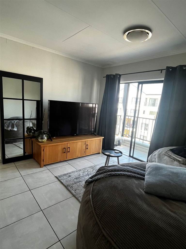 1 Bed Apartment in Kyalami photo number 9