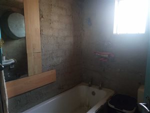 2 Bed House in President Ridge