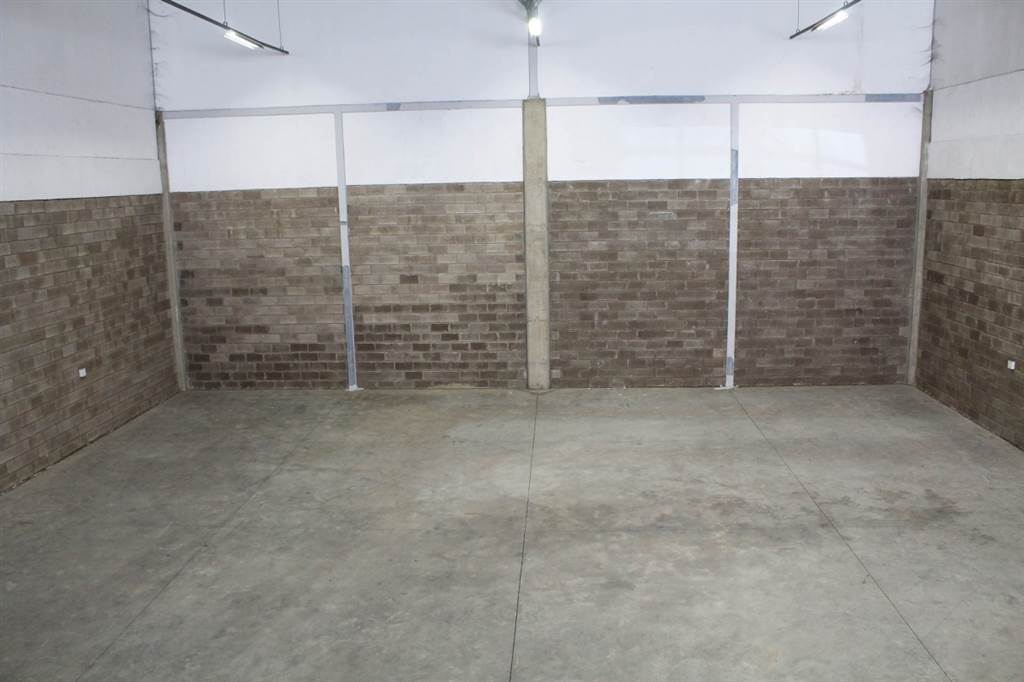 313  m² Industrial space in Mt Edgecombe photo number 4