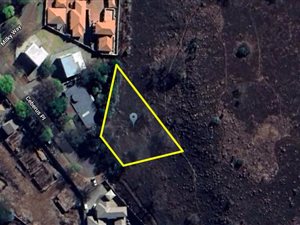 1843 m² Land available in Signal Hill
