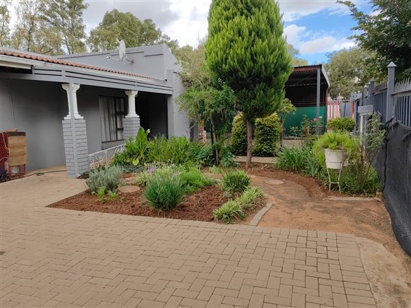 3 Bedroom House 3 Bedroom House
