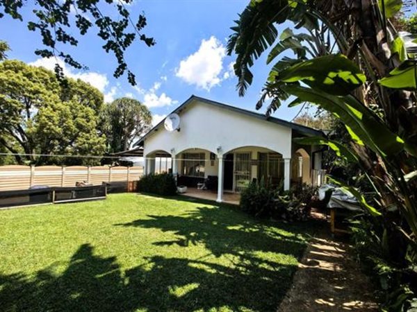 3 Bedroom House 3 Bedroom House
