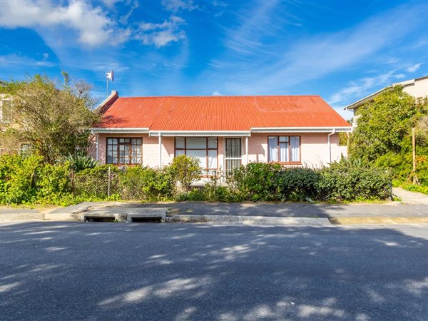 2 Bedroom House 2 Bedroom House