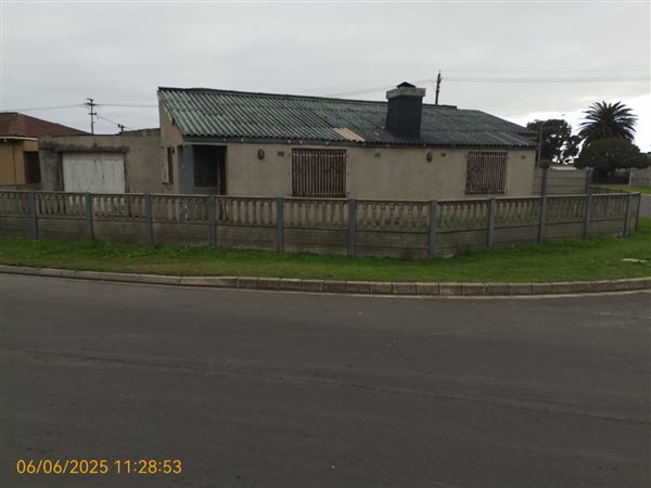 3 Bedroom House 3 Bedroom House