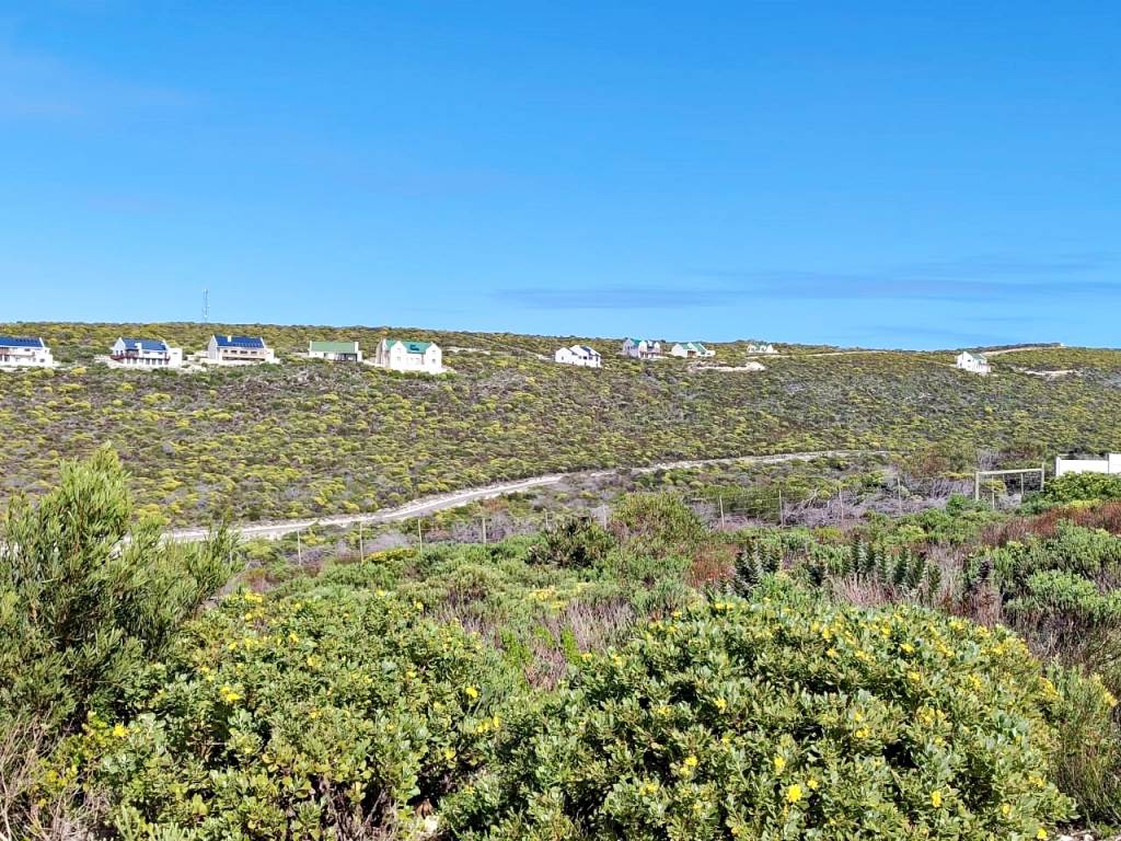675 m² Land available in Struisbaai photo number 3