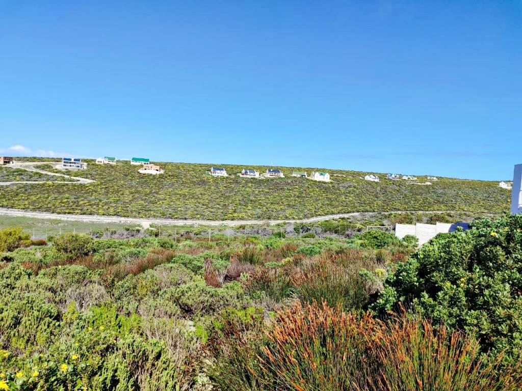 675 m² Land available in Struisbaai photo number 14