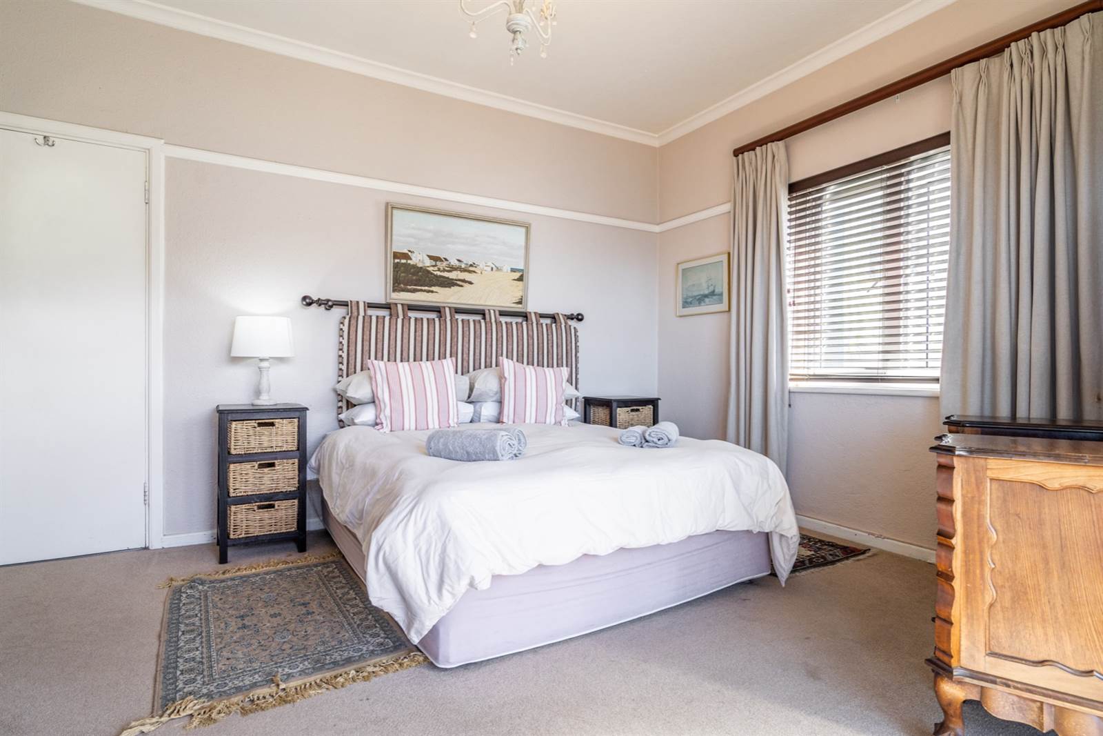 3 Bed Apartment in Fish Hoek photo number 17