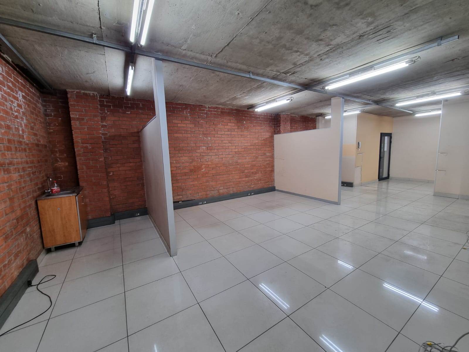 120  m² Commercial space in Modelpark photo number 8