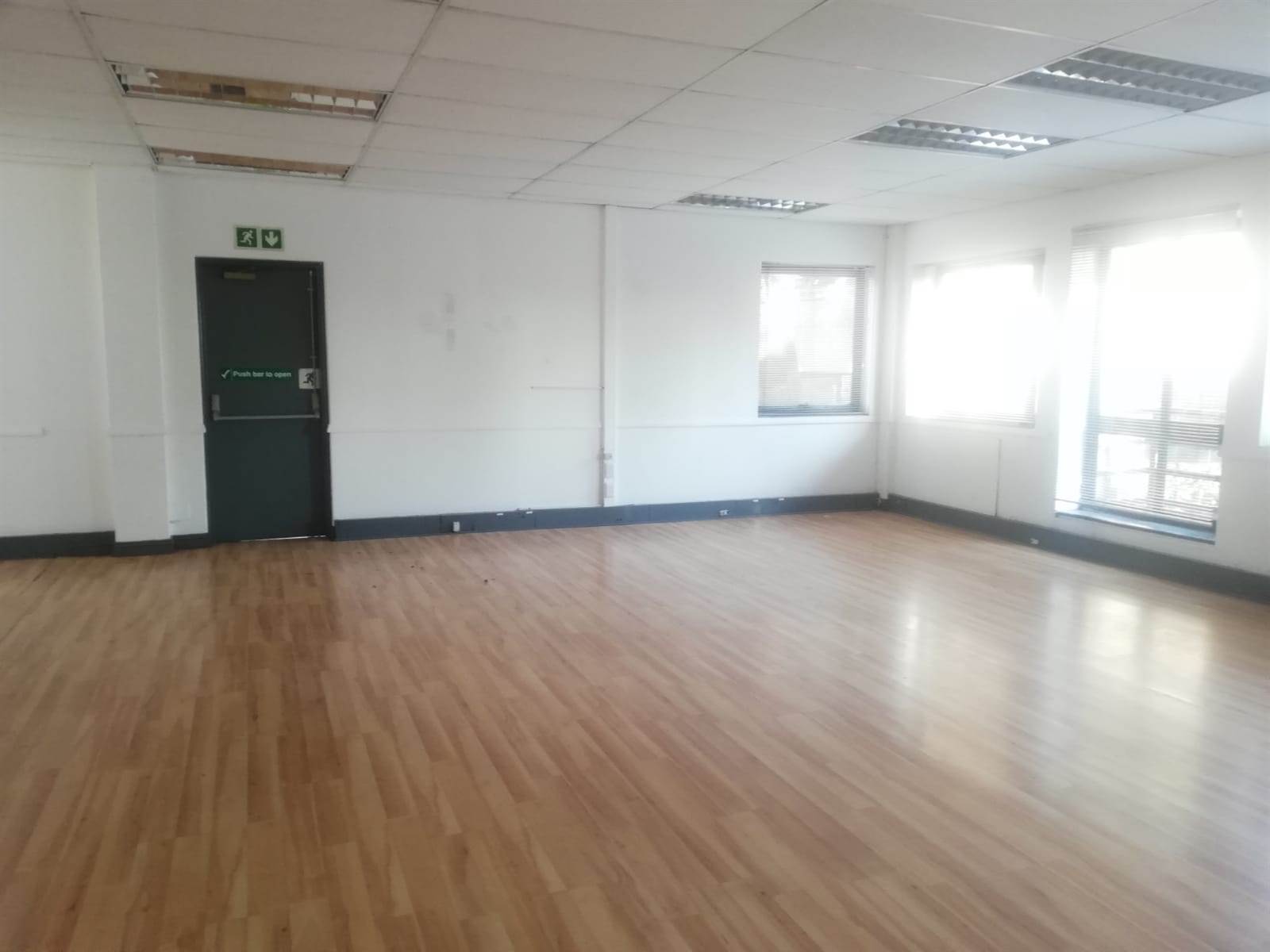187.59  m² Commercial space in Woodmead photo number 14
