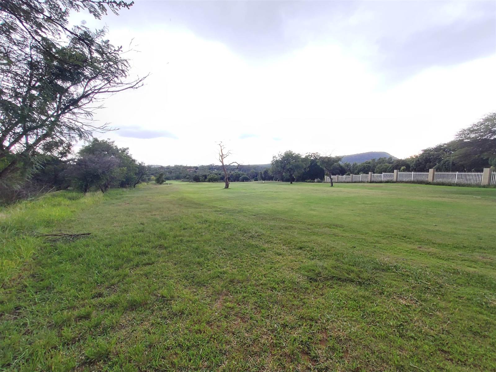 947 m² Land available in Pebble Rock photo number 6