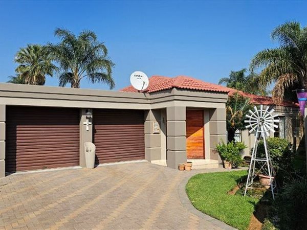 3 Bedroom House 3 Bedroom House
