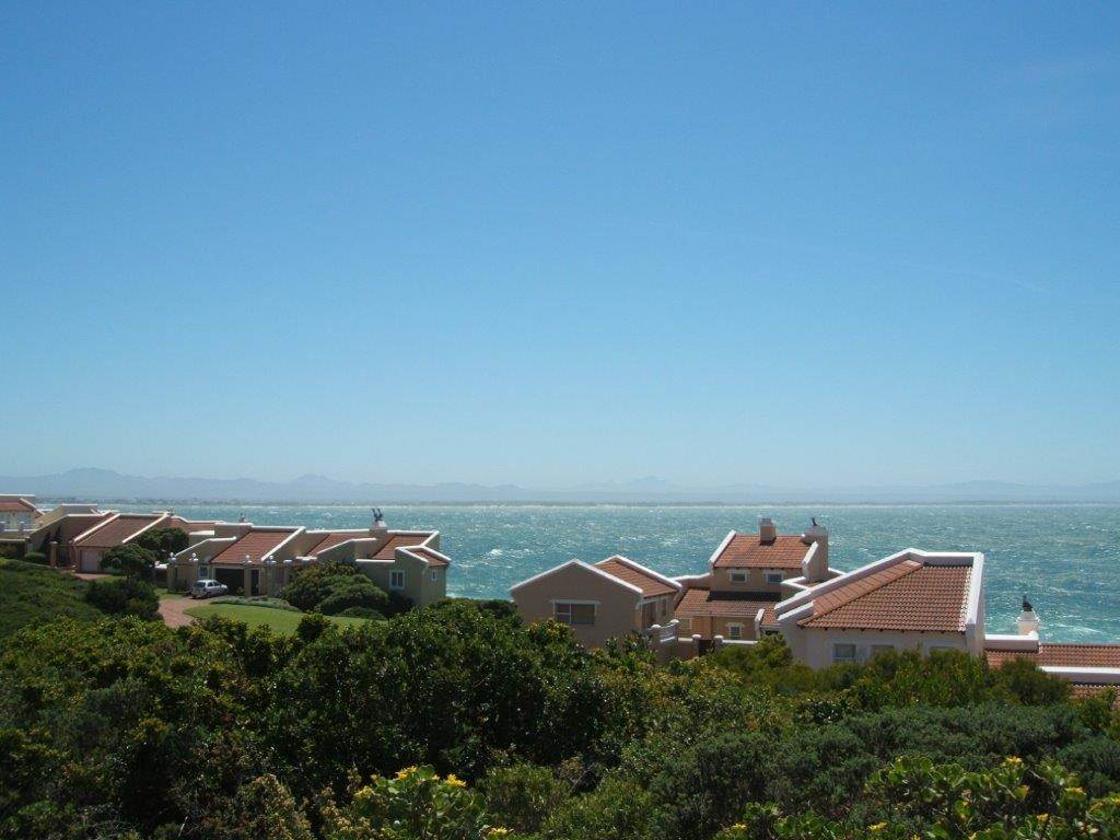 711 m² Land available in St Francis Bay photo number 10