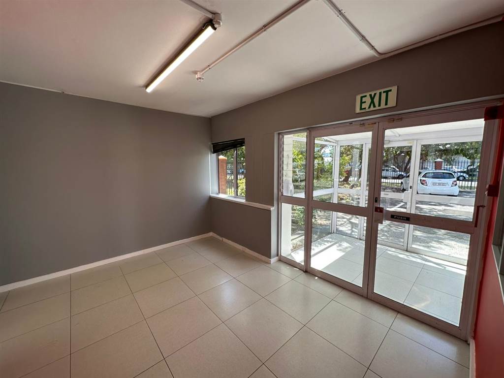 100  m² Commercial space in Ndabeni photo number 6