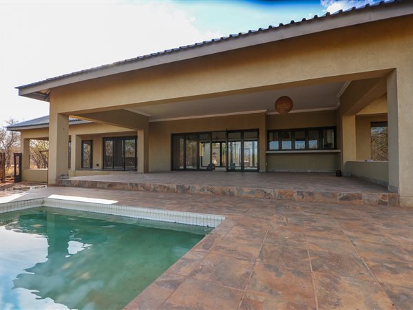 3 Bedroom House 3 Bedroom House