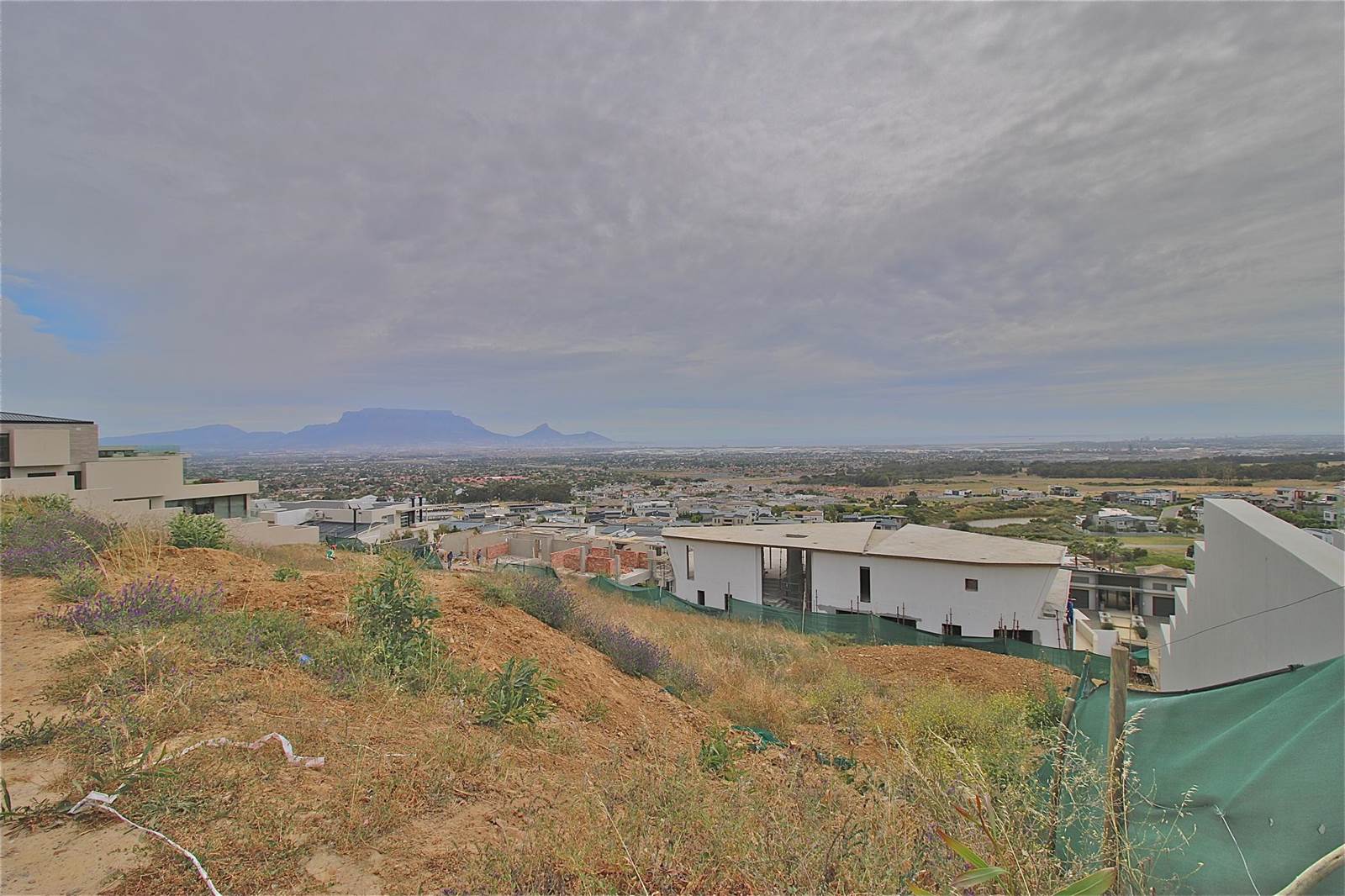 996 m² Land available in Baronetcy Estate photo number 5