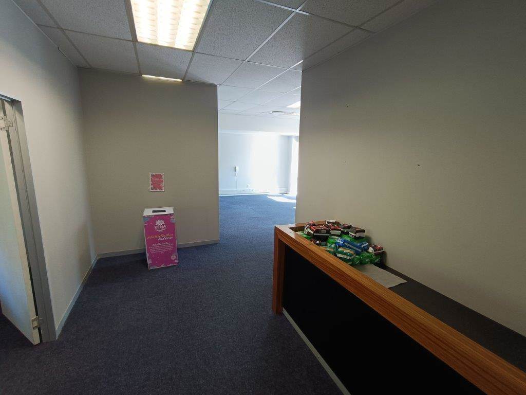 125  m² Commercial space in Bryanston photo number 10