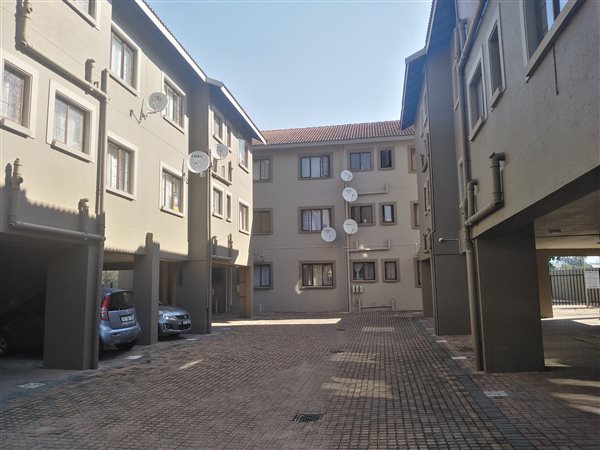 2 Bed Apartment