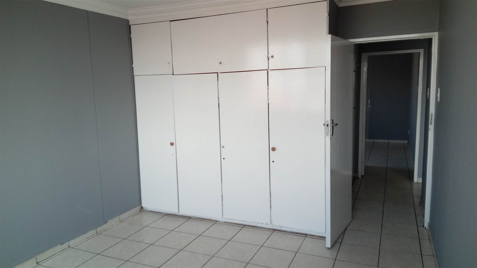 2 Bed Flat in Pretoria Central photo number 14