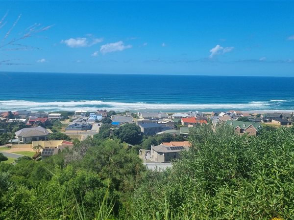 1165 m² Land available in Outeniqua Strand