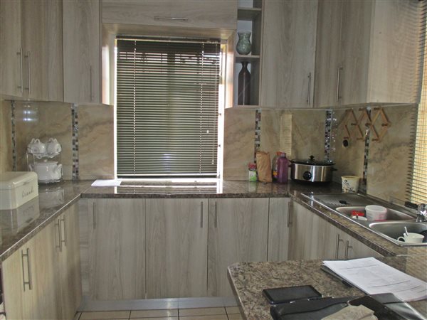3 Bedroom House 3 Bedroom House