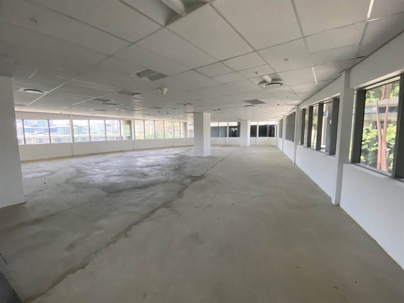 339  m² Commercial space in Sandown photo number 3