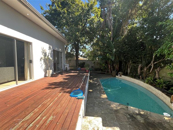2 Bedroom House 2 Bedroom House