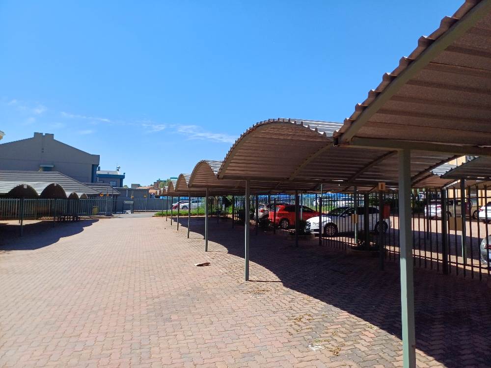 1000  m² Commercial space in Highveld photo number 5