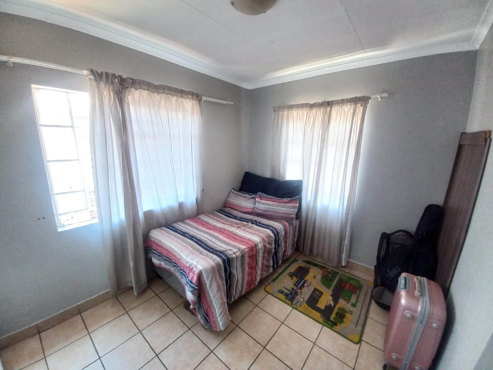 2 Bed House in Brakpan North photo number 9