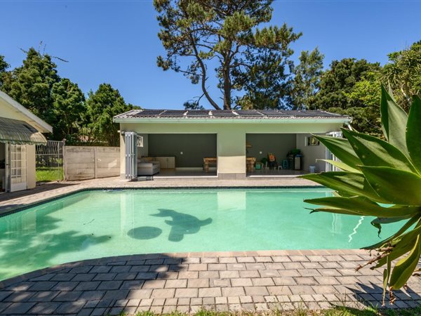 3 Bedroom House 3 Bedroom House