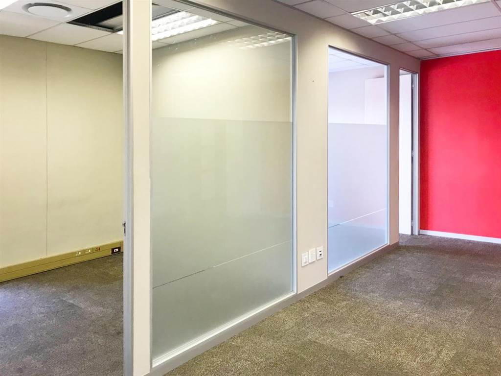 127  m² Office Space in Parkhaven photo number 10