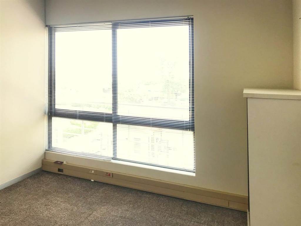 127  m² Office Space in Parkhaven photo number 6