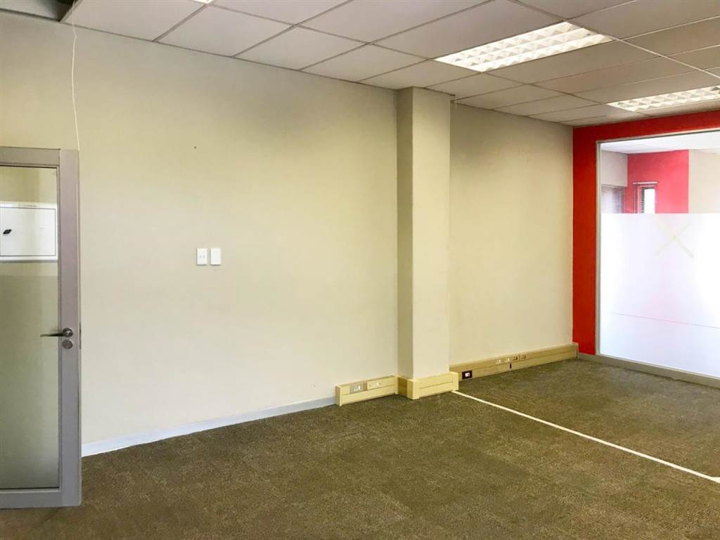 127  m² Office Space in Parkhaven photo number 5