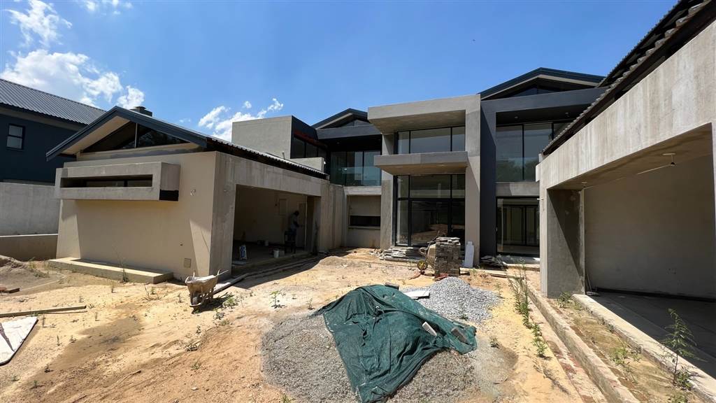 5 Bed House in Waterfall Estate photo number 1