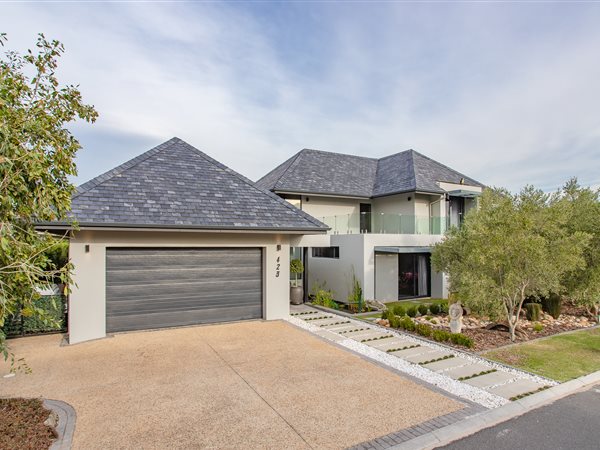 3 Bedroom House 3 Bedroom House