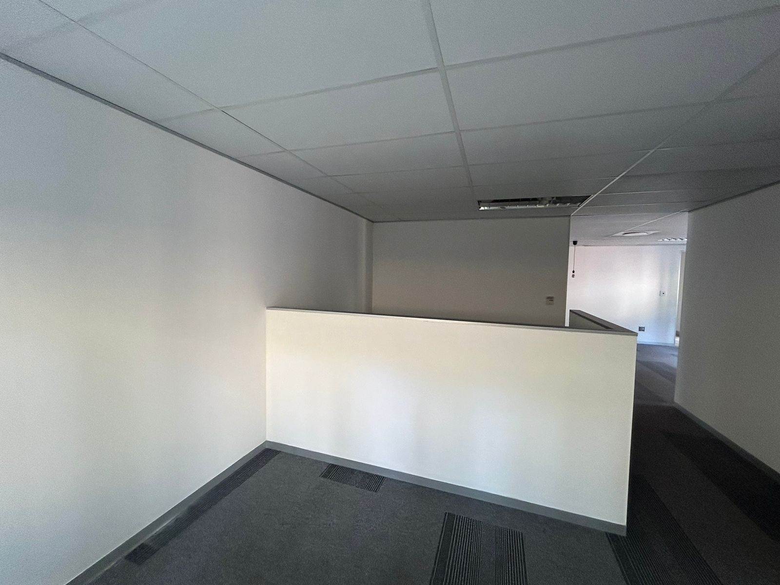 144  m² Commercial space in Strubens Valley photo number 13