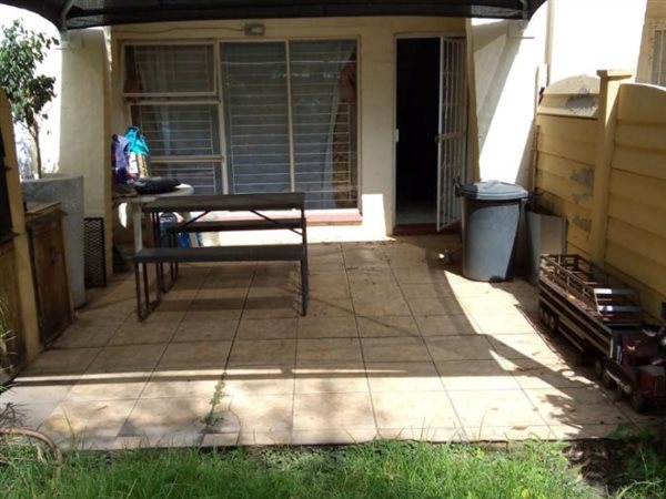 2 Bed Flat in Three Rivers